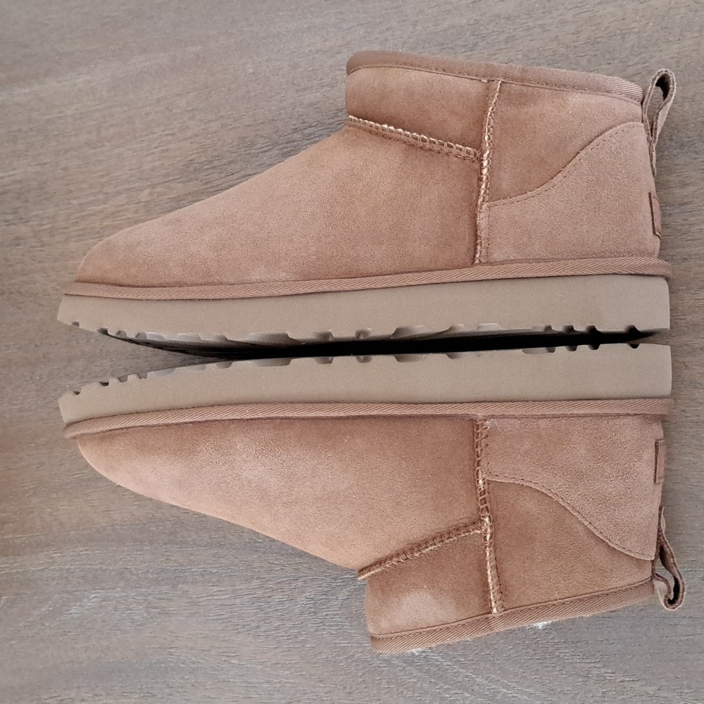 UGG Women's Classic Ultra Mini - Color: Chestnut - Size: 10 - Picture 7 of 9